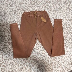 SKIMS Outdoor Leggings - NO LONGER SOLD